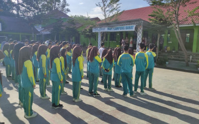 Civitas Akademika MAN 1 Lampung Barat Gelar Geber Bersih-Bersih Masjid 2026, Wujudkan Masjid Berdaya dan Berdampak Jelang Ramadan 1447 H